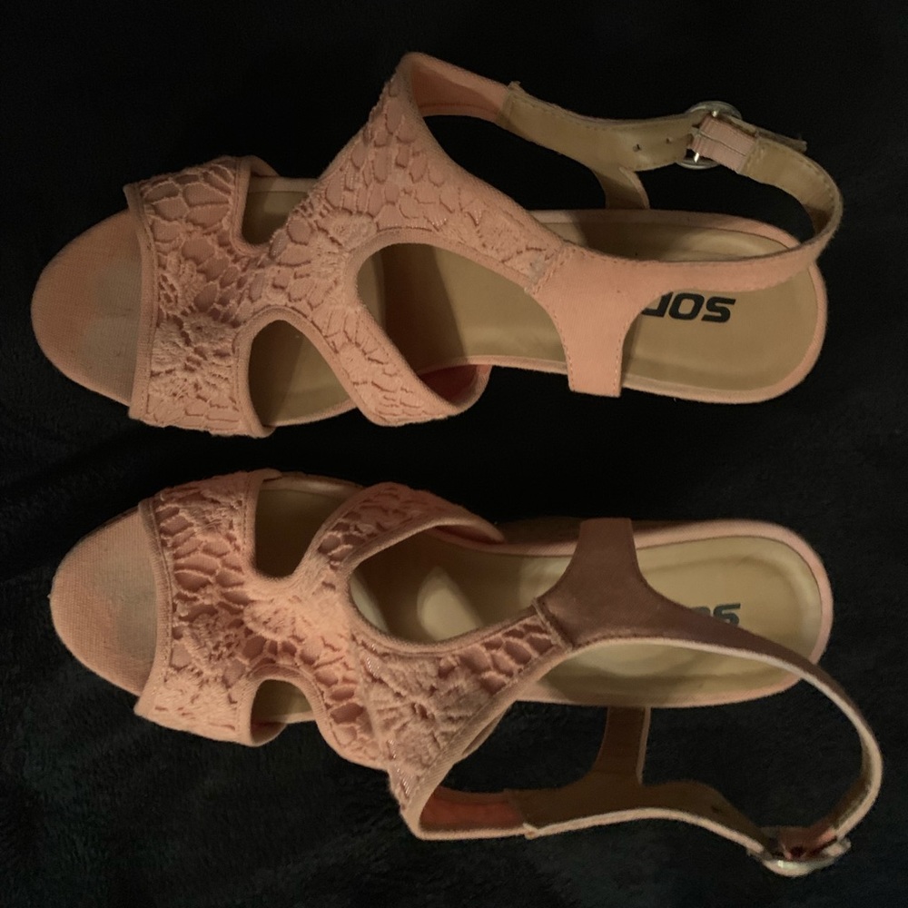 Women’s wedge heels - Picture 2 of 4